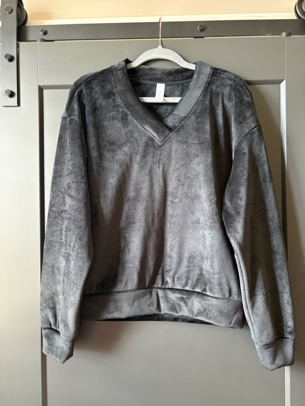 NWT Yogalicious Dreamy Rib Coffee Run | Black Velvet Long Sleeve Top